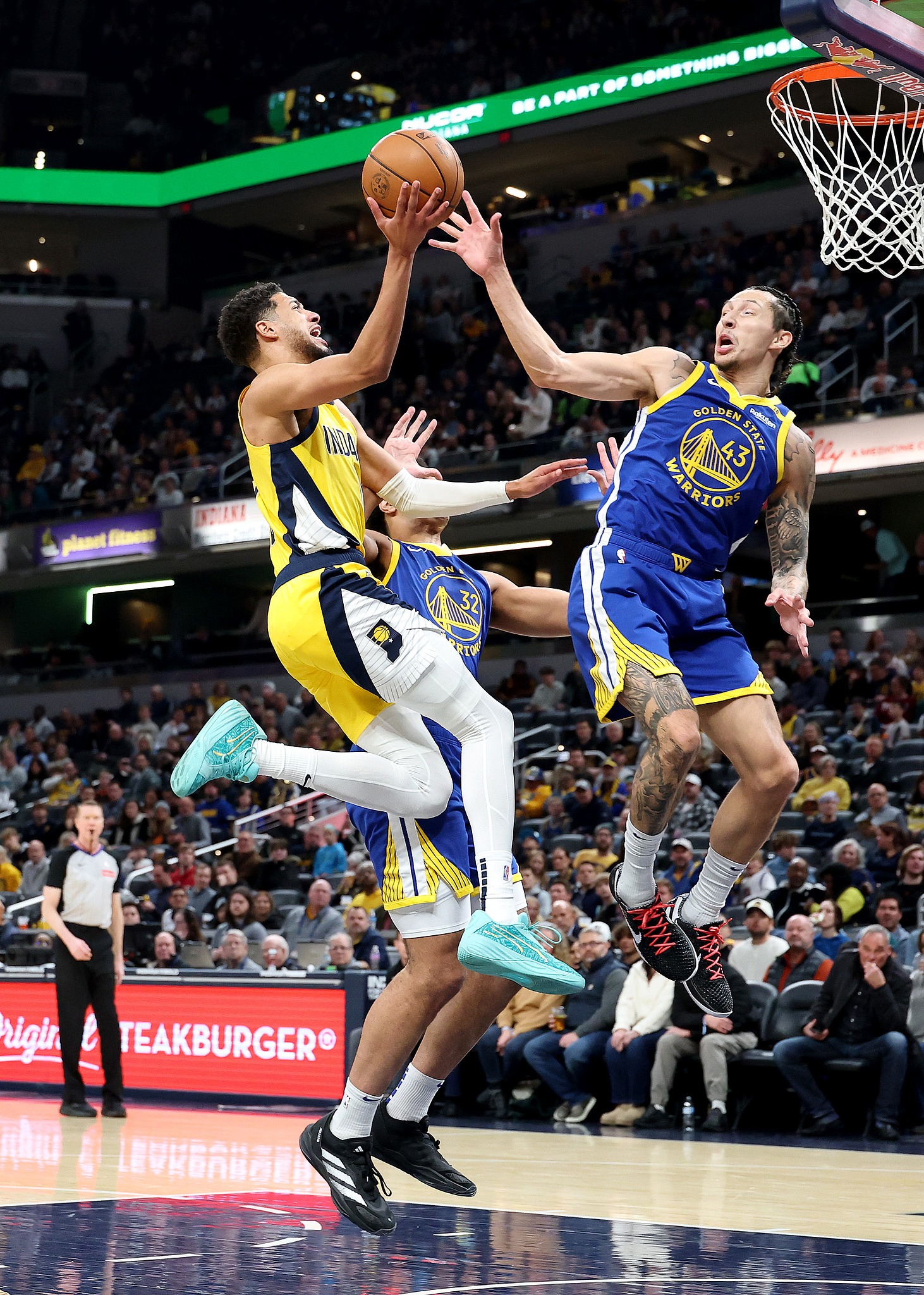 熊猫体育-勇士击败魔术，近期NBA比赛实况一览