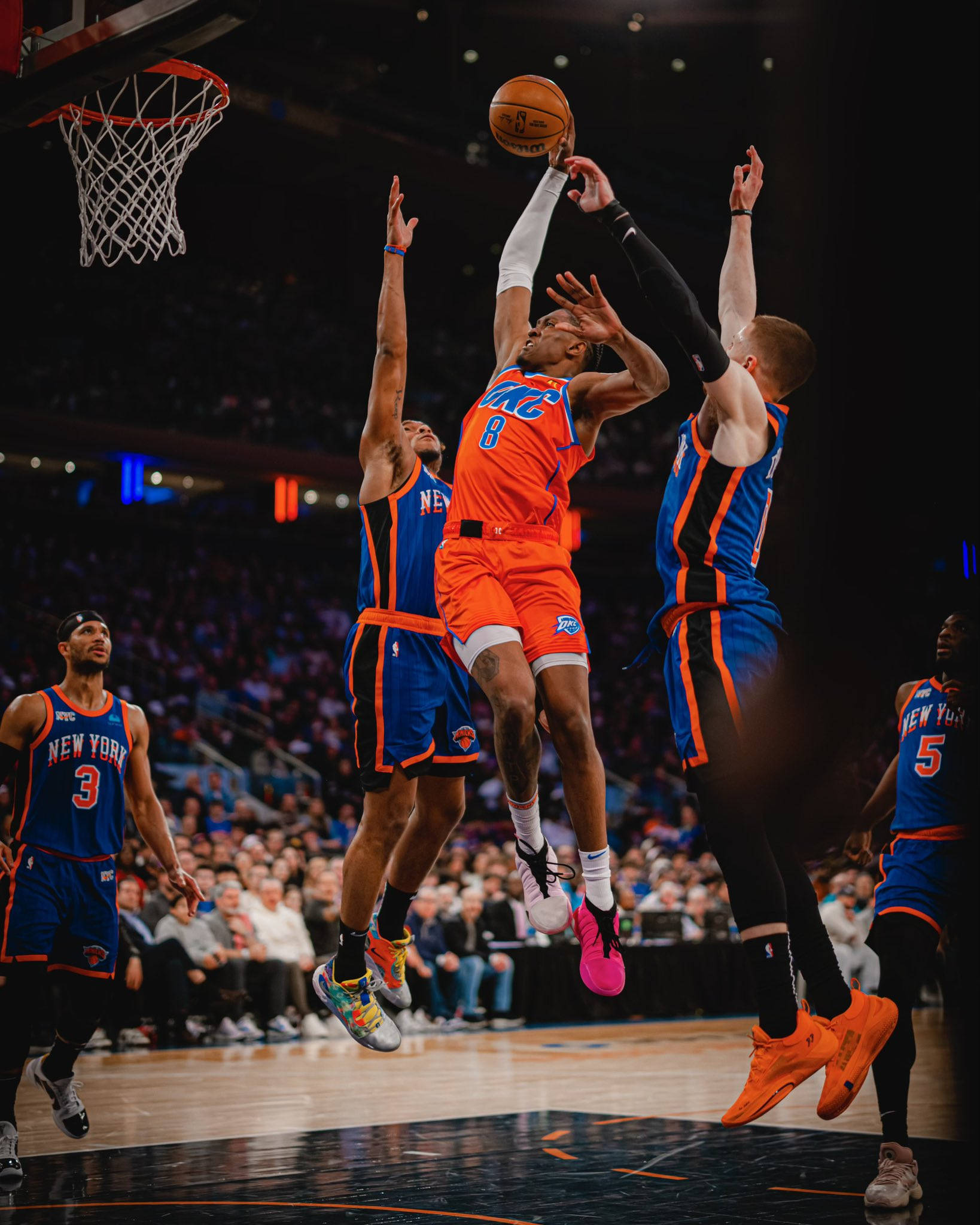 熊猫直播tv-火箭胜活塞，哈登27+10助攻表现出色