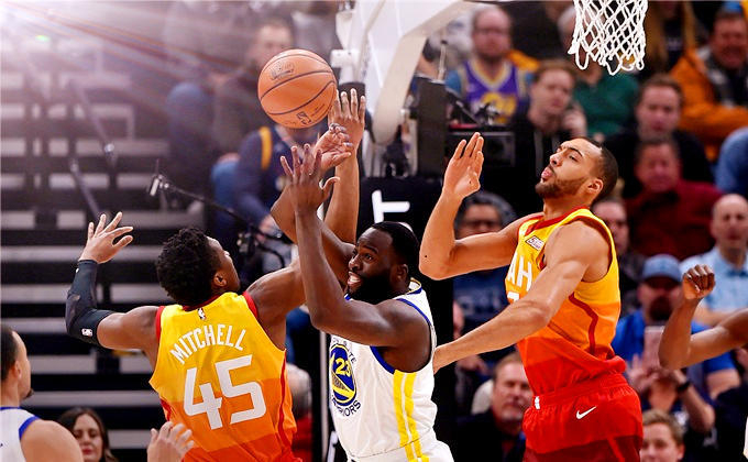 爵士队连胜晋级，望逆袭下一轮比赛的简单介绍