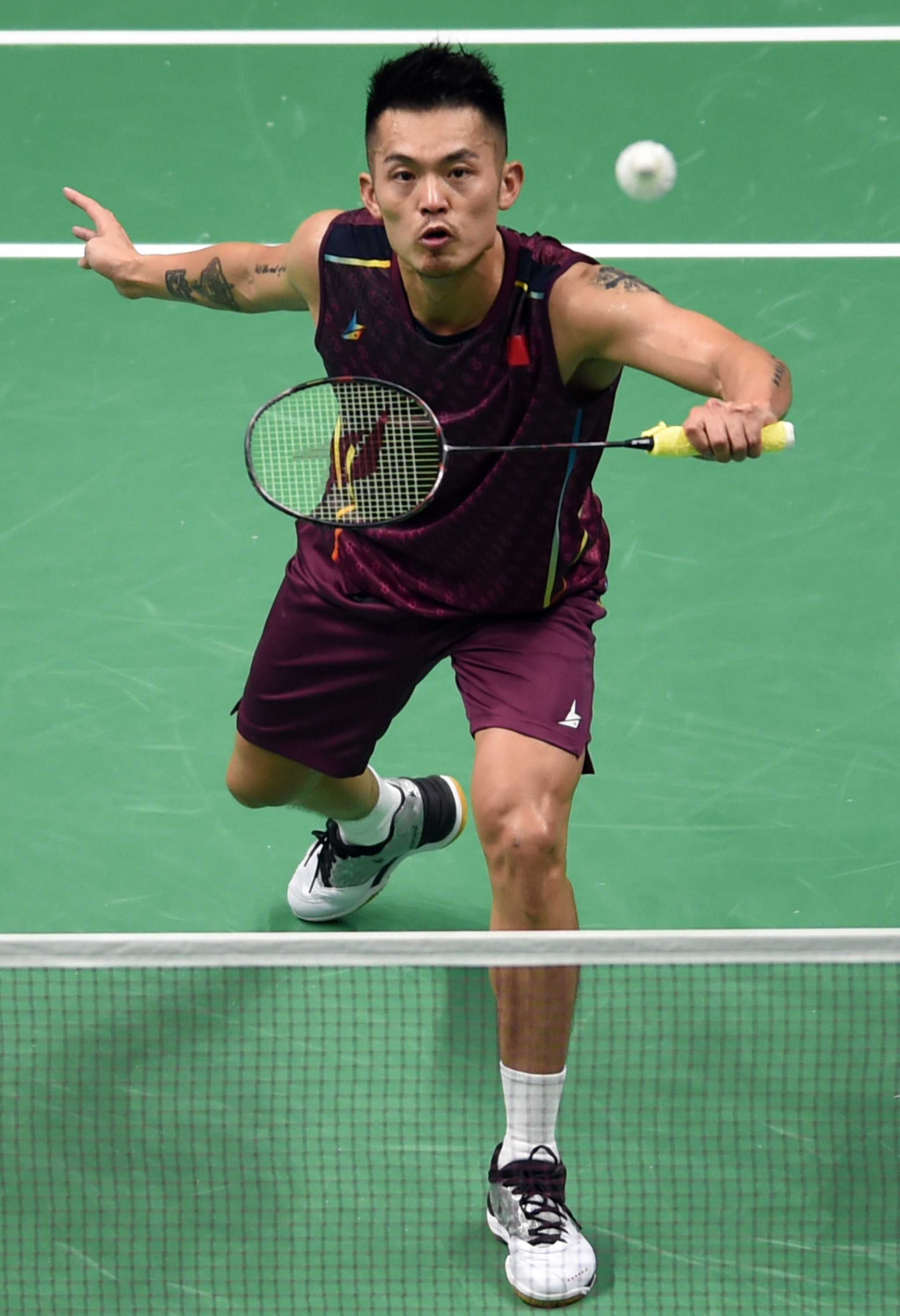 英格兰羽毛球队血洗日本羽毛球队,林丹高光表现 英格兰羽毛球队血洗日本羽毛球队,林丹高光表现