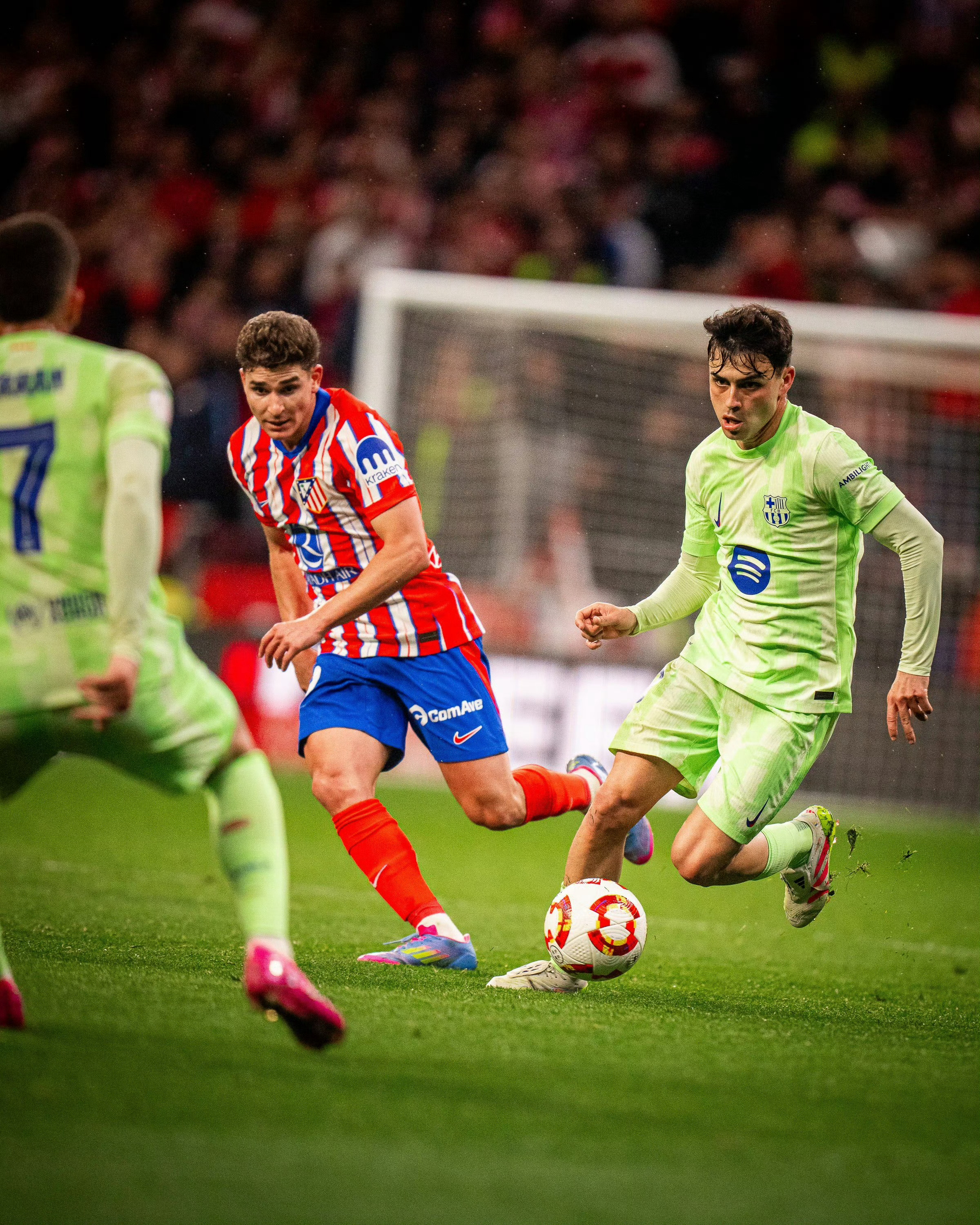 巴西足球联赛决赛精彩纷呈，皇马取得胜利