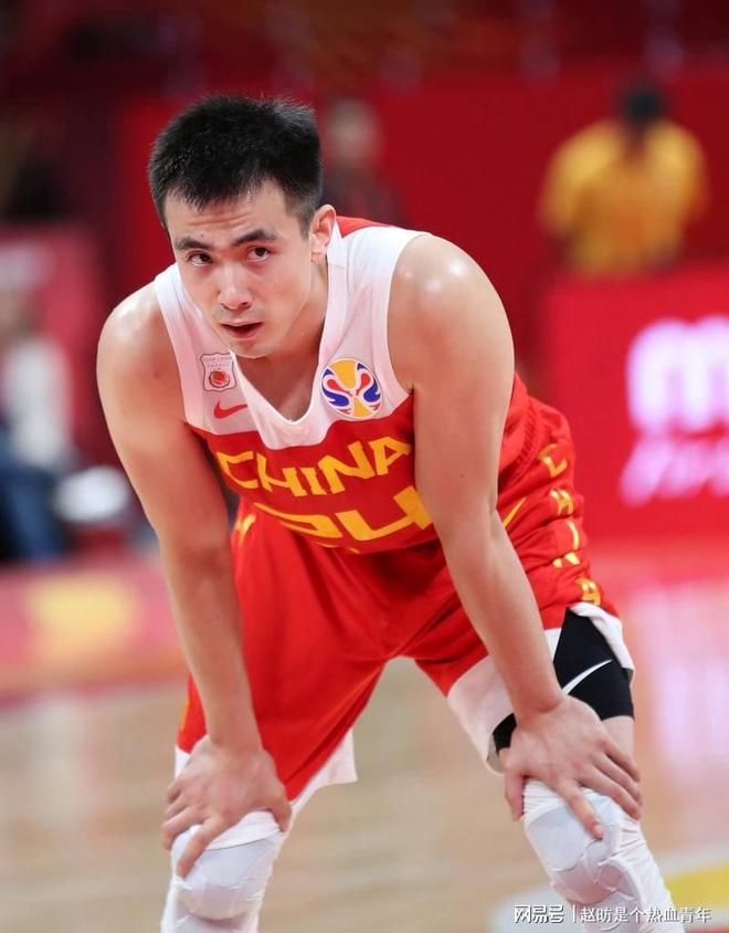 关于浙江队完胜鹈鹕，赵继伟扛起全队的信息